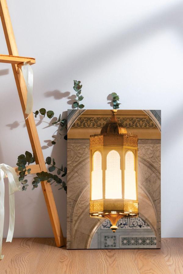 Cami Lambası Kanvas Tablo - Image 1