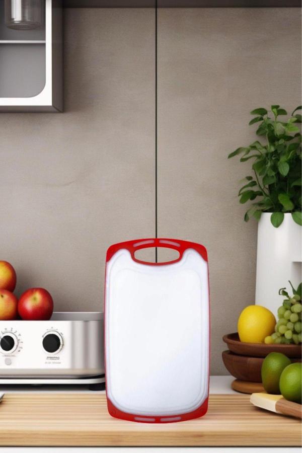 1 Adet Plastik, Kaydırmaz, Kesme Panosu/ Kesme Tahtası Kırmızı&Beyaz 31x20 - Image 1