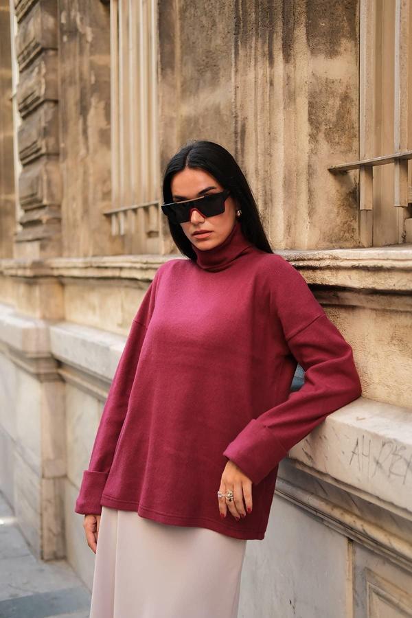 Kol Detaylı Balıkcı Yaka Boğazlı Bordo Bluz - Image 1