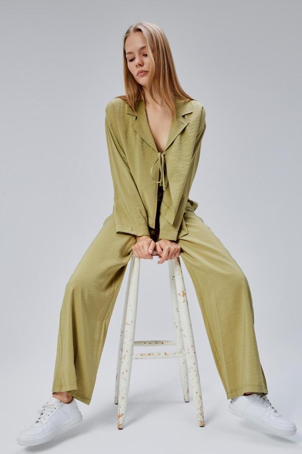 Açık Haki Beli Lastikli Bol Paça Pantolon - Image 1