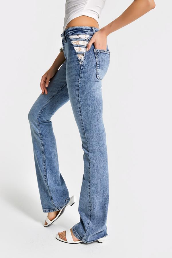 Kadın Mavi Renk 4s5-24 Flare Fit İspanyol Paça Likralı Kumaş Dantel Detaylı Tasarım Denim Jean - Image 1
