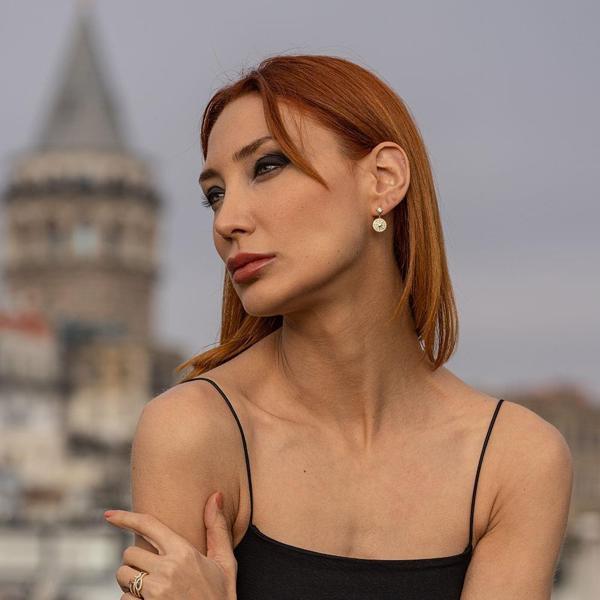 Zirkon Taşlı Gold Kaplama Kutup Yıldızı Gümüş Küpe - Image 1