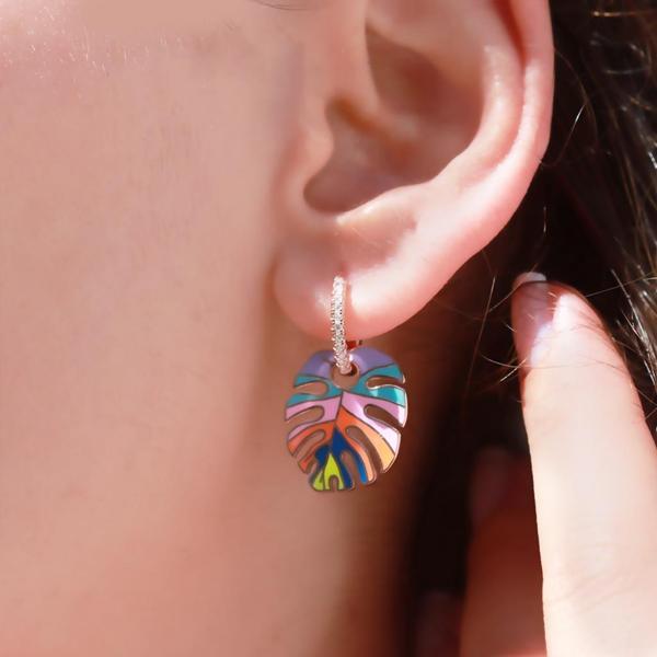 Rainbow Rose Gold Kaplama Mine İşli Yaprak Gümüş Küpe - Image 1