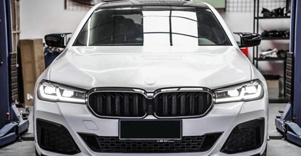 Bmw 5 serisi G30 Lci ön panjur böbrek Ledli 2020+ Sonrası Uyumlu - Image 1