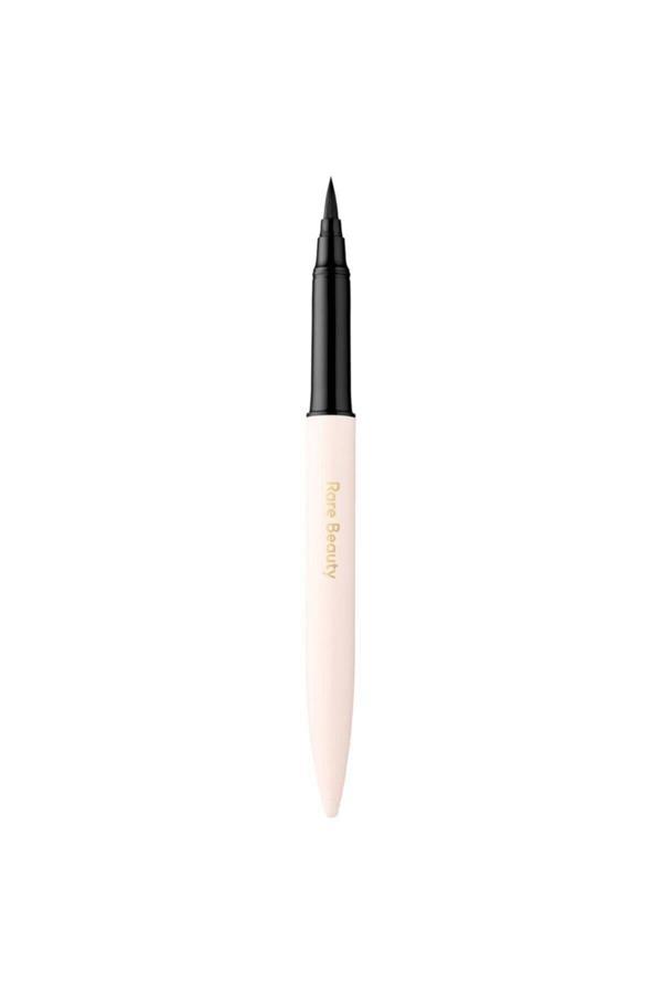 Rare Beauty Perfect Strokes - Mat Likit Eyeliner Mat Likit Eyeliner Color: Black 0,9 Ml - Image 1