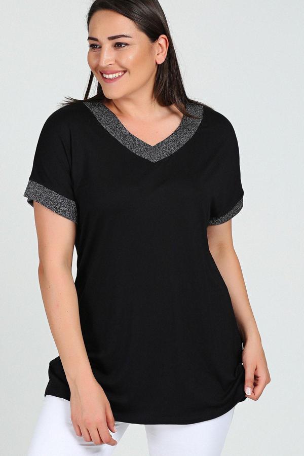 Curvy Trend Yaka Simli Kısa Kol Bluz - Image 1
