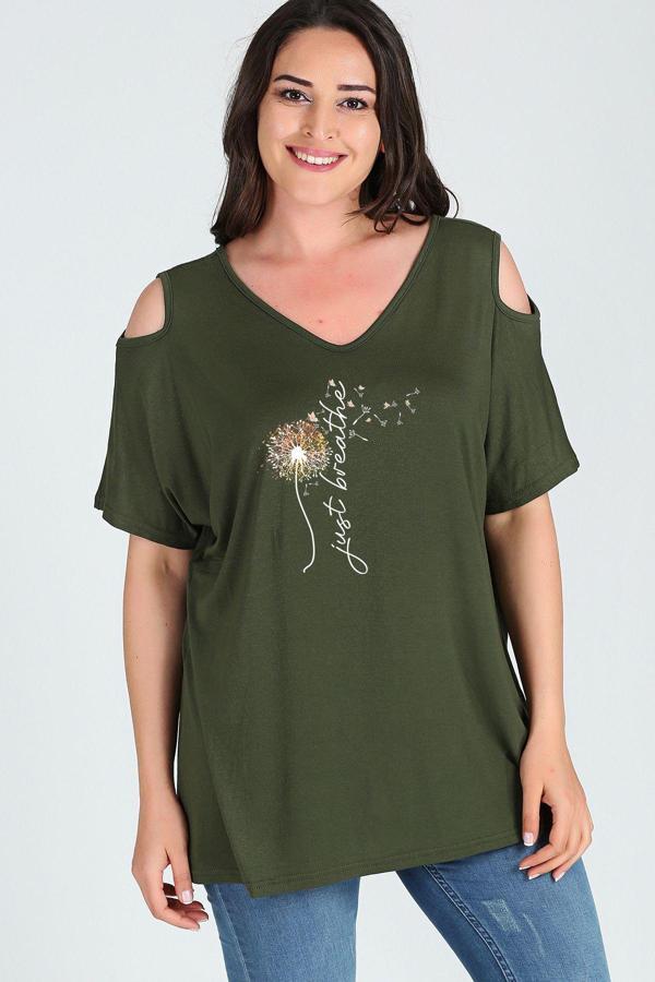 Curvy Trend Büyük Beden Breathe Baskılı Omuzu V Pencere Kısa Kol Bluz - Image 1