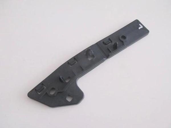 Peugeot Partner- Tepee- 10/18; Ön Tampon Braketi İç Sol (Yan Kulağa Takılan) (Oem No: 7416.J2) - Image 1