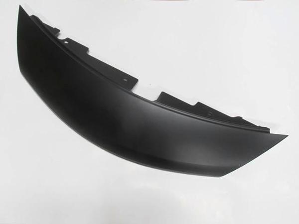 Nıssan Note- 13/15; Ön Panjur Üst Dış Siyah (Tw) (Oem No: 62320-3Vu0H) - Image 1