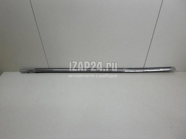 Cam Sıyırıcı Corolla 19-21 Arka Kapı Dış Sol Krom (Oem No: 75740-02490) - Image 1