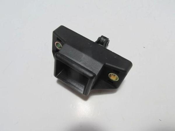 1992-2001 Renault R19 Europa Bagaj Kapak Kilidi Oem No: 7700838546 - Image 1