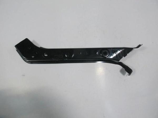 Nıssan Juke- 11/19; Ön Panel Yan Parça Sol Üst (Tyg) (Oem No: 62521-1Ka0A) - Image 1