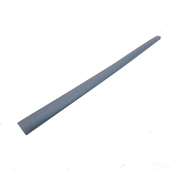 Kapı Bandı Ön Sol 4 Kapılıya Göre Vw Golf5 Bm 04-10 (Oem No: 1K4853515B 9B9) - Image 1