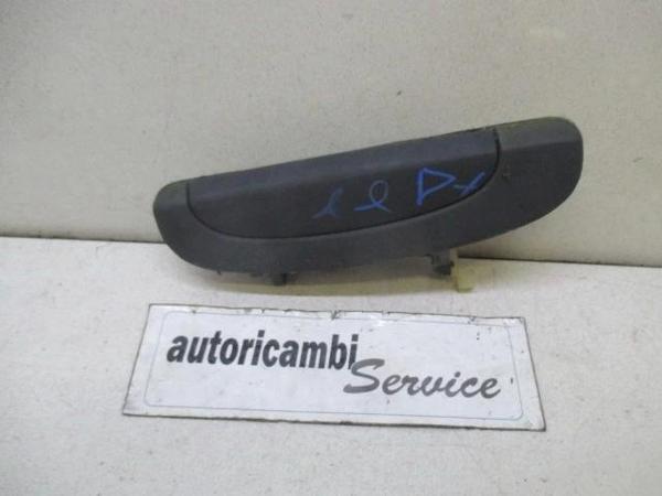 Kapı Kolu Getz 03-06 Arka Dış Sağ (Oem No: 83660-1C000Ca) - Image 1