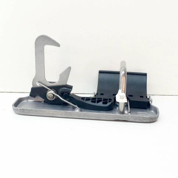 Vw Passat 2010-2013 Motor Kaput Kilit Üst  (Oem No:3Aa823480) - Image 1