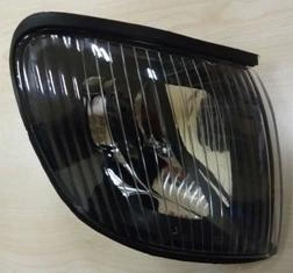 1998-2008 Hyundai Starex Kamyonet Ön Sinyal Sağ Füme (Famella) (Adet) (Oem No:923014A550) - Image 1