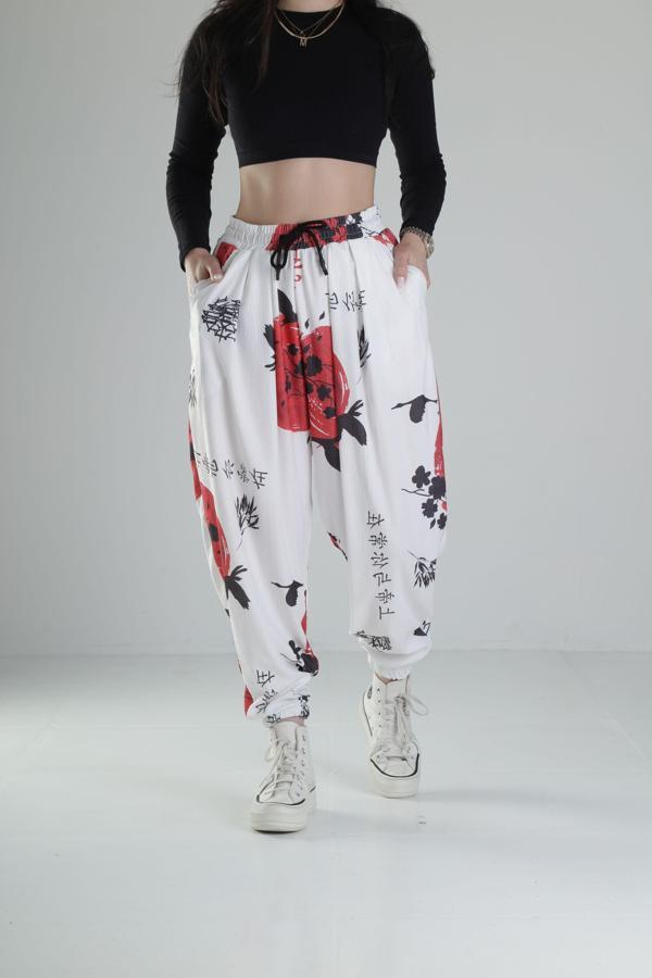 Beyaz Çin Ağacı Desenli Jogger Pantolon - Image 1