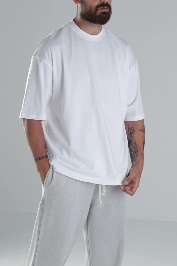 Beyaz Oversize T-Shirt - Image 1