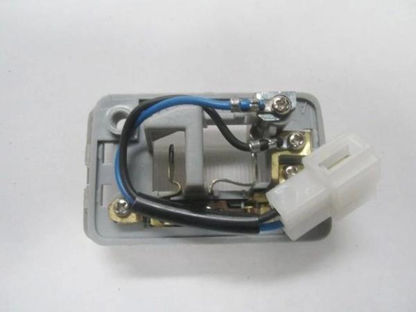 Mitsubishi L200- Pıck Up- 1990-1996  Tavan Lambası (Aa Motor) (Oem No:Mb772442) - Image 1