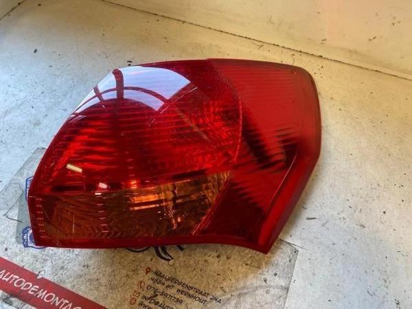 Kore Venga 10  Sonrası  Stop Lambası Sağ  (Oem No:924021P000) - Image 1