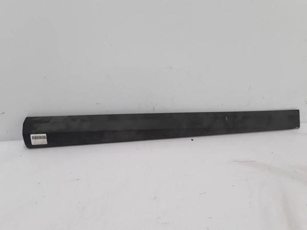 Renault Fluence 2009- Kapı Bandı Ön Sağ Klıpslı (Oem No:801860015R) - Image 1