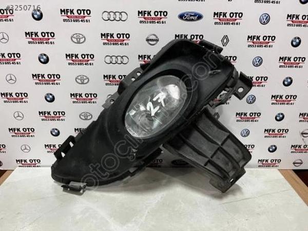 Mazda 3 Sd 2003-2006 Sis Lambası Sol  Yuvarlak Spor Tip (Çerçevesi İle Birlikte) (Famella) - Image 1