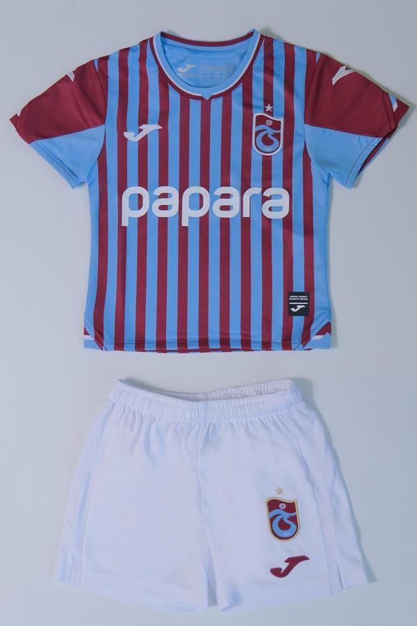 JOMA 24/25 ÇUBUKLU FORMA BEYAZ ŞORT BEBE SET - Image 1