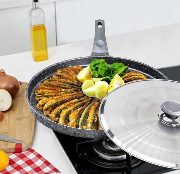 OMS Döküm Granit Kapaklı Balık-Gözleme-Bazlama Tavası 36 cm Gri 3291 - Image 1