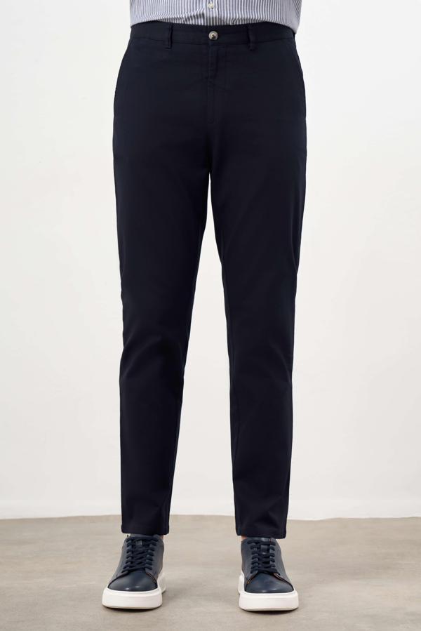  Erkek Lacivert Yazlık Pamuk Yan Cep Dynamic Fit Chino Pantolon - Image 1