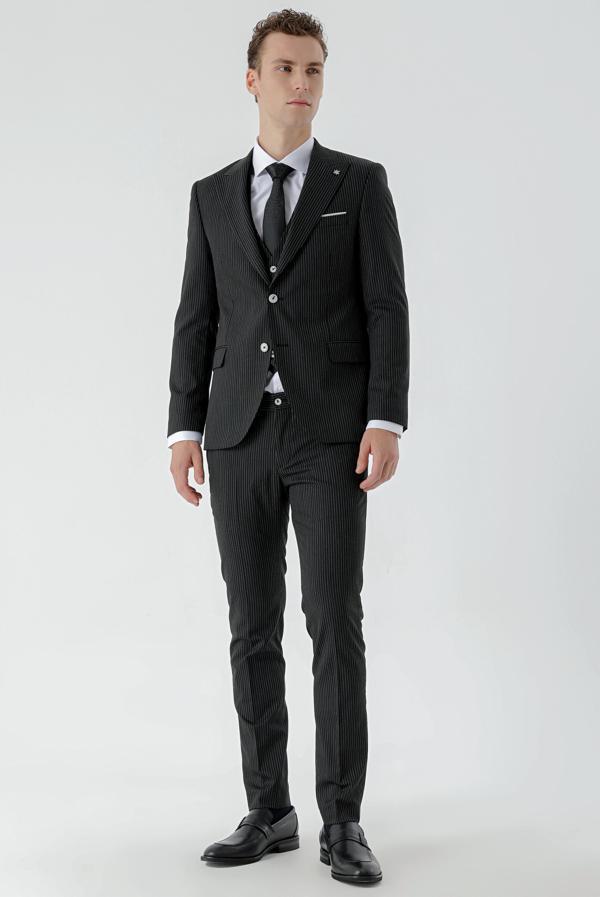  Erkek Siyah Poliviskon Trend Yelekli Çizgili Desen Slim Fit Sivri Yaka Takım Elbise - Image 1