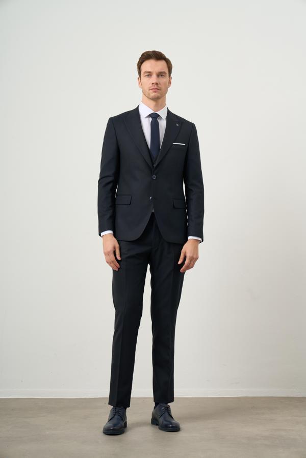  Erkek Lacivert Poliviskon Basic Yelekli Jakar Desen Slim Fit Sivri Yaka Takım Elbise - Image 1
