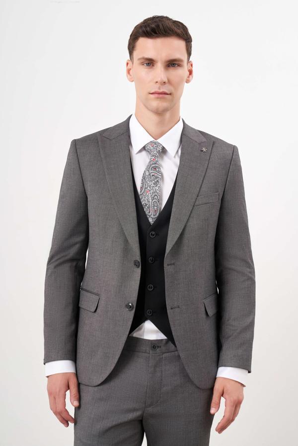  Erkek Siyah Poliviskon Trend Yelekli Kombinli  Sivri Yaka Takım Elbise - Image 1