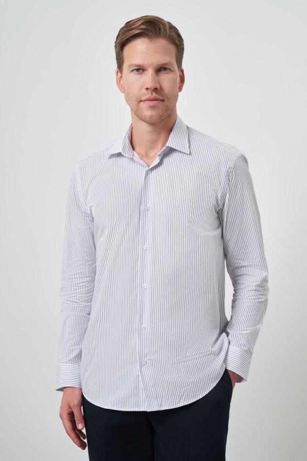  Erkek Beyaz Pamuk Trend Slim Fit Sert Yaka Gömlek - Image 1