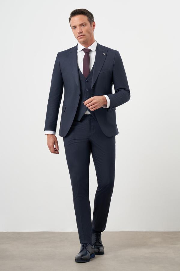  Erkek Lacivert Poliviskon Trend Yelekli Çizgili Desen Slim Fit  Sivri Yaka Takım Elbise - Image 1