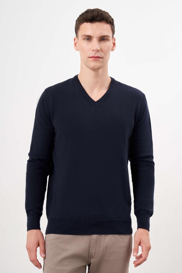  Erkek Lacivert Basic V Yaka Dynamic Fit Rahat Kesim Triko - Image 1