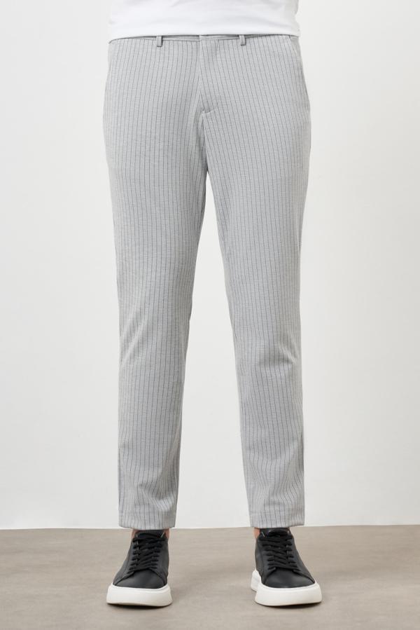  Erkek Gri Poliviskon Trend Çizgili Slim Fit Örme Spor Pantolon - Image 1