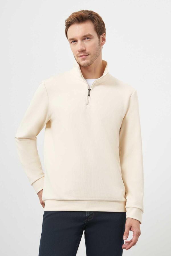  Erkek Ekru Fermuarlı Bato Yaka Sweat-Shirt - Image 1
