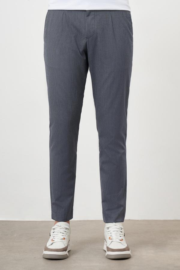  Erkek Lacivert Poliviskon Trend Pileli Slim Fit Spor Pantolon - Image 1