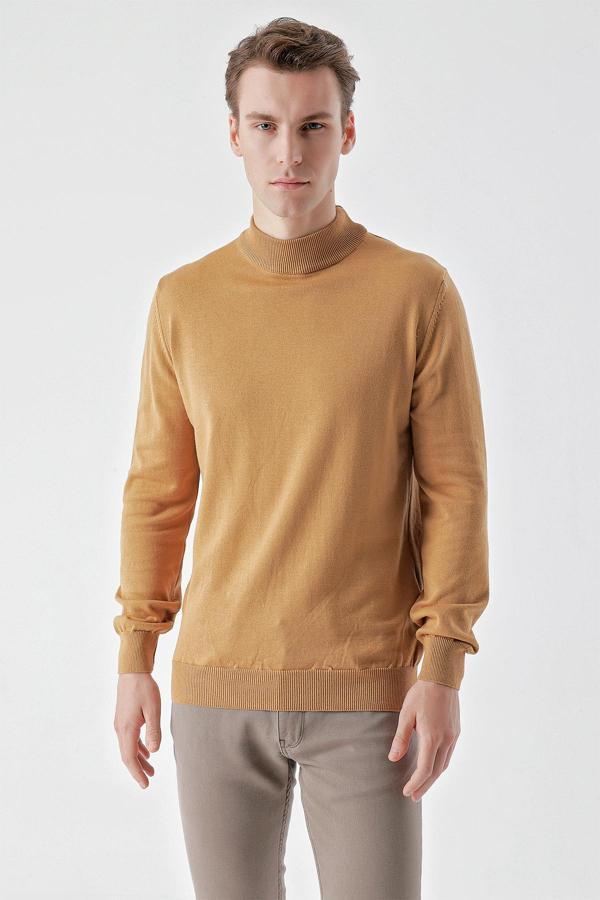  Erkek Camel Basic Yarım Balıkçı Yaka Dynamic Fit Rahat Kesim Triko - Image 1