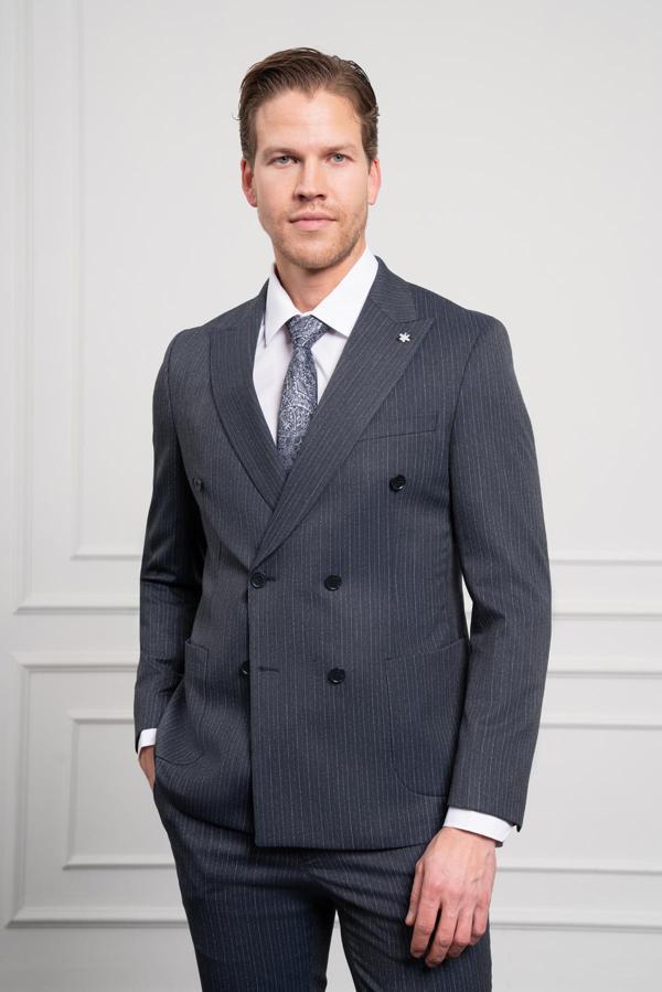  Erkek Lacivert Trend Slim Fit Dar Kesim Sivri Yaka Kruvaze Takım Elbise - Image 1