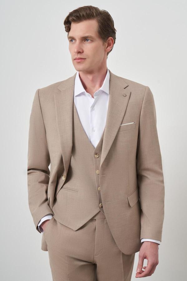 Erkek Bej Yünlü Slim Fit Yelekli Mono Yaka Takım Elbise - Image 1
