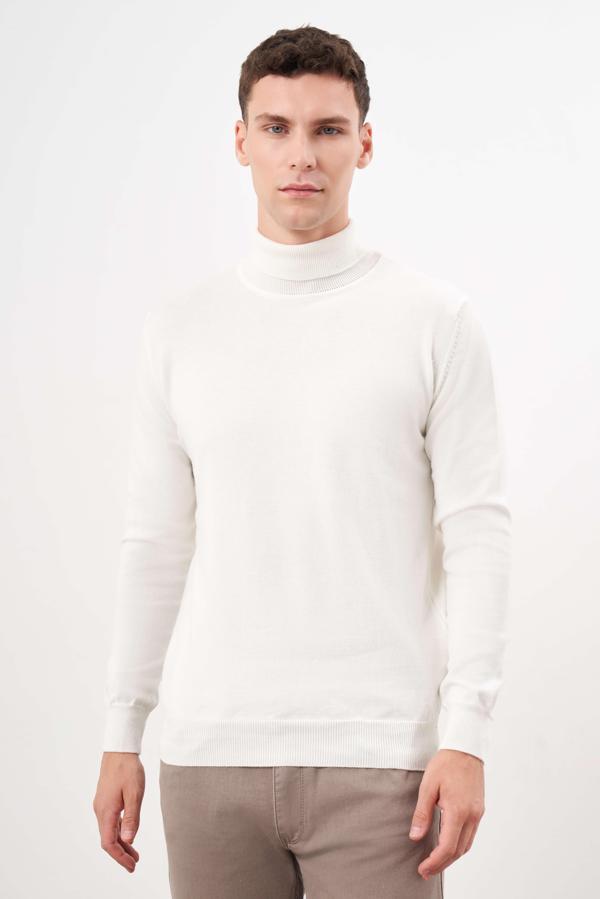  Erkek Ekru Basic Balıkçı Yaka Dynamic Fit Rahat Kesim Triko - Image 1