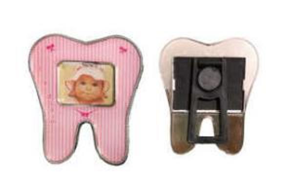 ÇERÇEVE DİŞİ MAGNETLİ PEMBE 1 ADET - Image 1