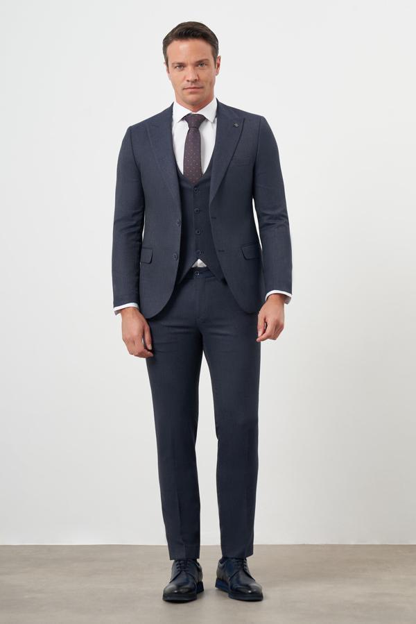  Erkek Lacivert Poliviskon Trend Yelekli Desenli Slim Fit Sivri Yaka Takım Elbise - Image 1