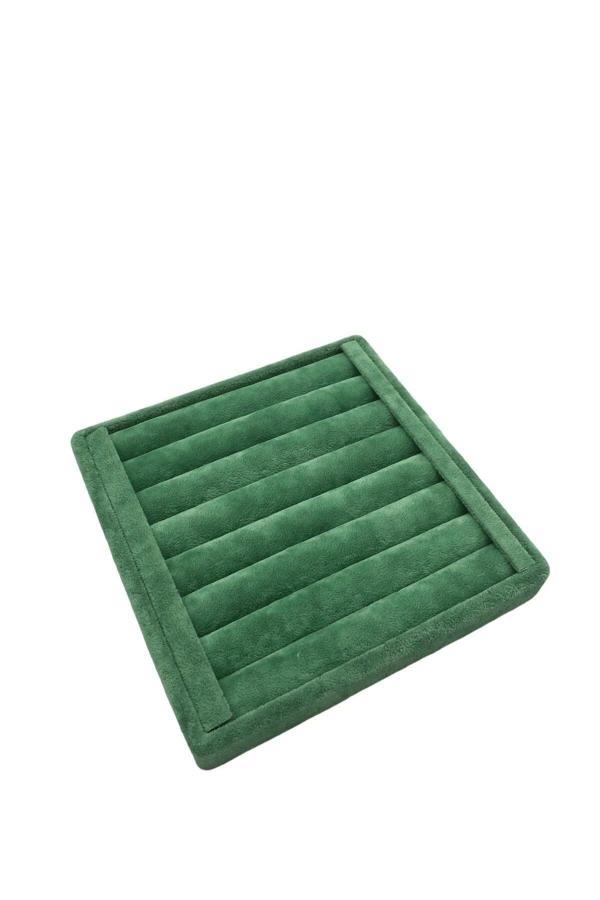 Megass Dekor Süet Kumaş Yeşil Renk 15 Cm / 15 Cm Yüzük Sergileme Standı - Image 1