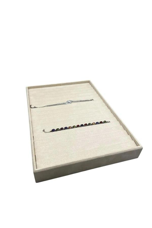 Megass Dekor Sardunya Kumaş Krem Renk Boy 34 Cm En 24 Cm Bileklik - Image 1