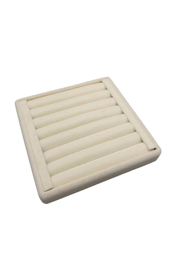 Megass Dekor Yerli Üretim Süet Kumaş Krem Renk 15 Cm / 15 Cm Yüzük Sergileme Standı - Image 1