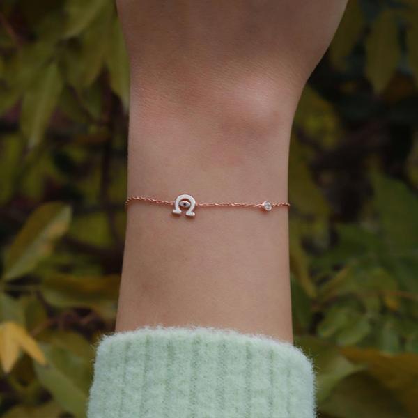 Şans Nalı Figürlü Zirkon Taşlı Mine İşli Rose Gold Kaplama Gümüş Bileklik - Image 1