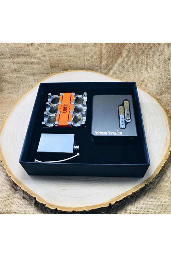 Alsepeteavm Kişiye Özel USB ŞARJLI IZGARALI SIGARA KUTUSU KÜLLÜK & BENZİNLİ KİBRİT C¸AKMAK HEDİYE SETİ - Image 1