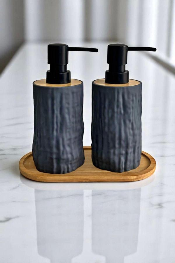 Tilbe Home 2Li Bambu Detaylı Sıvı Sabunluk Seti 500Ml Mutfak Banyo Taş Figürlü Hands Dishes Bambu Stantlı Set - Image 1